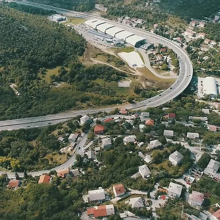 On The Hill * Rijeka