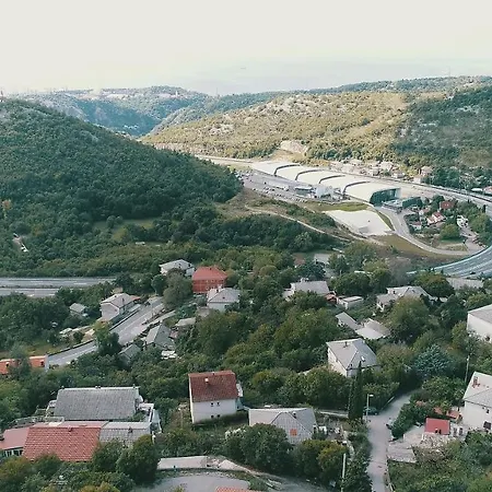 On The Hill Apartamento Rijeka